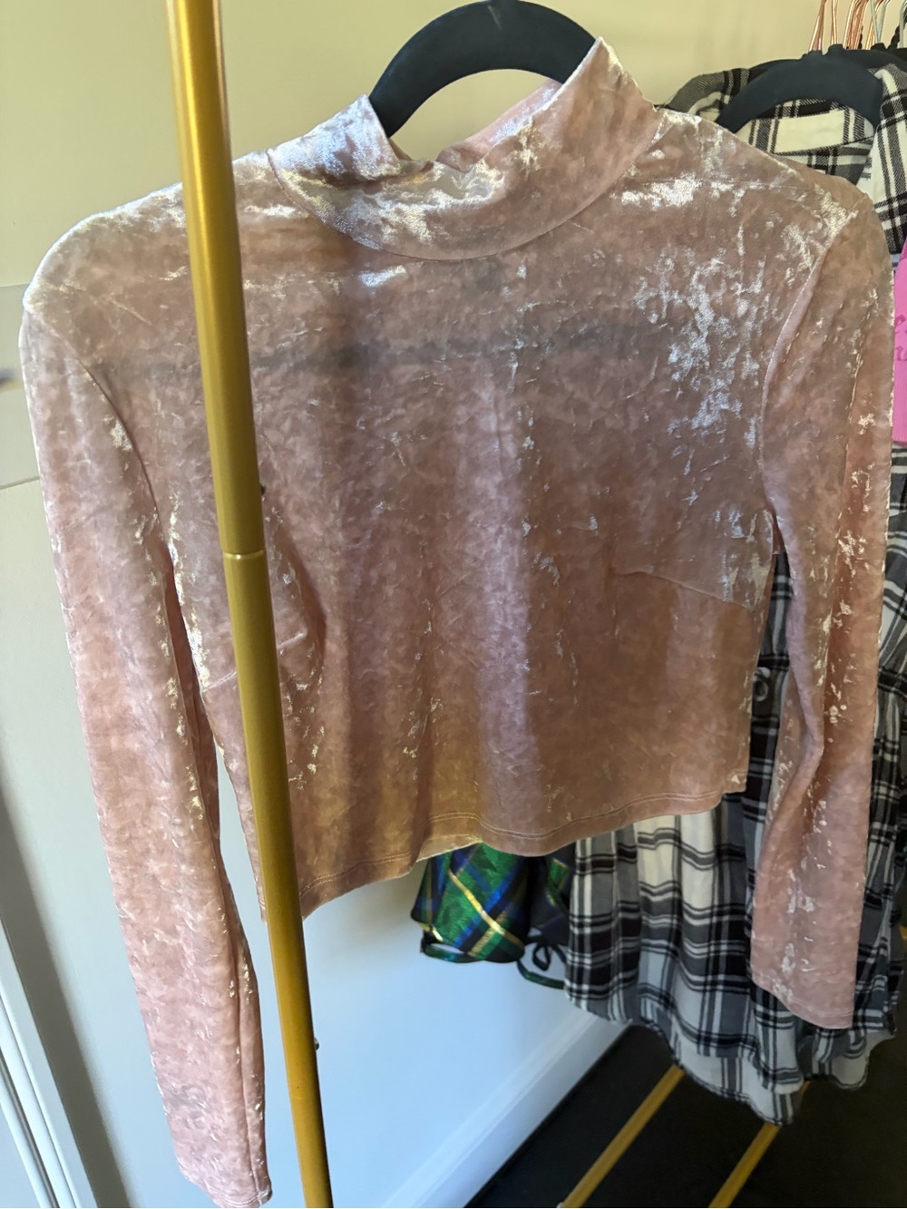Forever 21 Crushed Velvet Mock Neck Long Sleeve Top - Dusty Rose